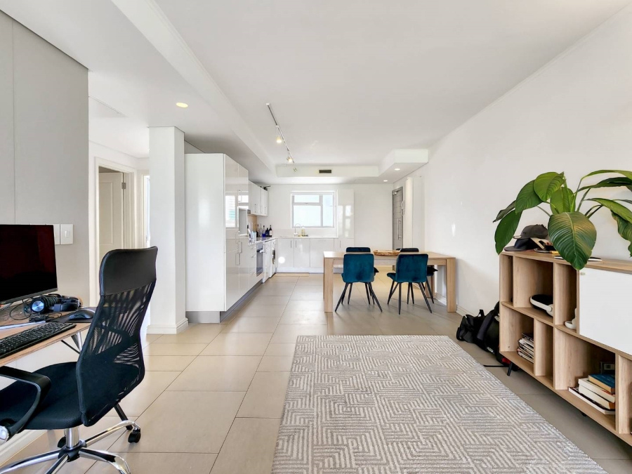 To Let 2 Bedroom Property for Rent in Mouille Point Western Cape